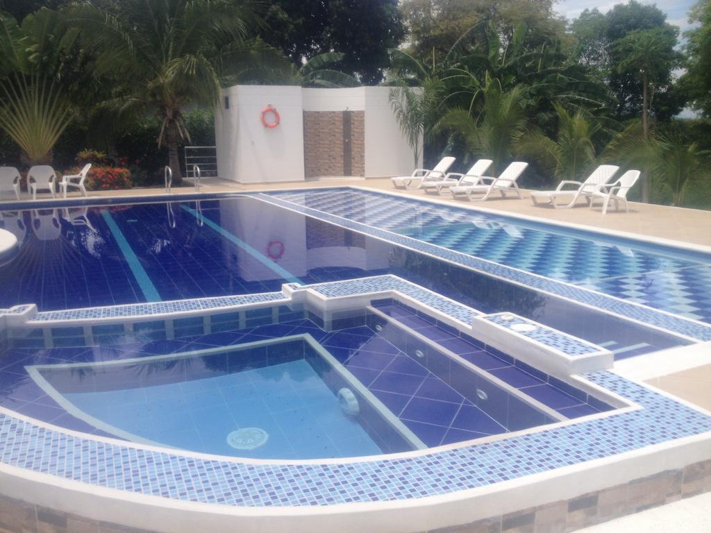 Arizona Ranch Hotel Girardot Eksteriør bilde